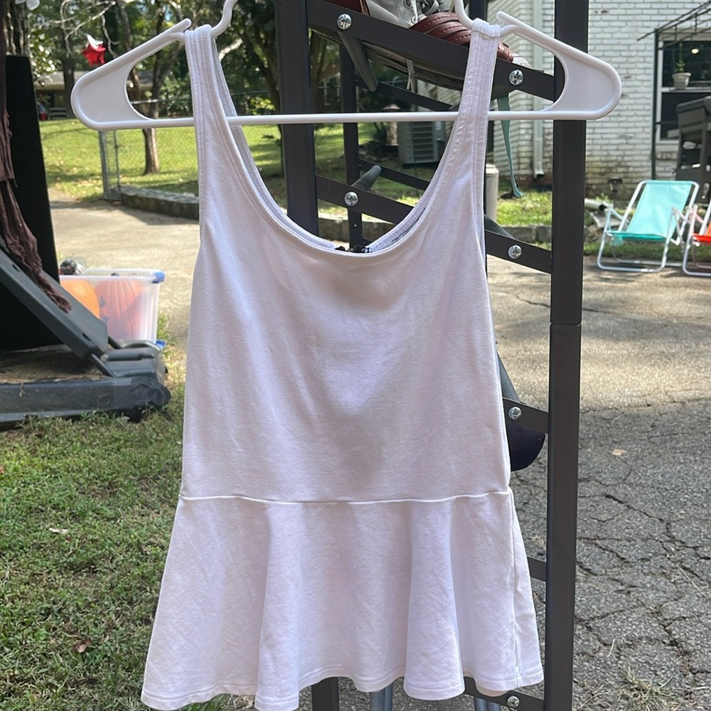 White Express tank